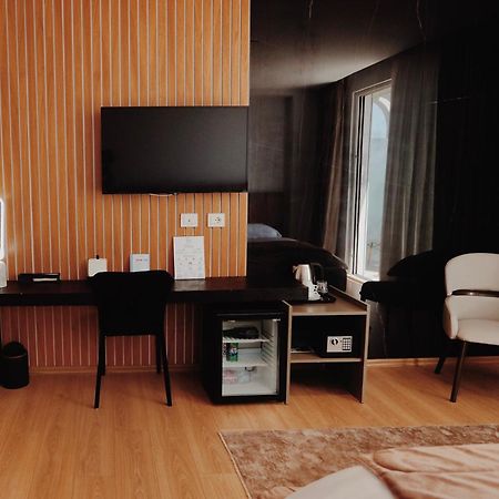 Hotel Grand Mirage Wlora Zewnętrze zdjęcie